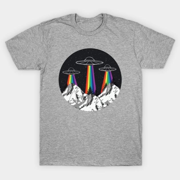 Rainbow Ufo T-Shirt by annagrrrl